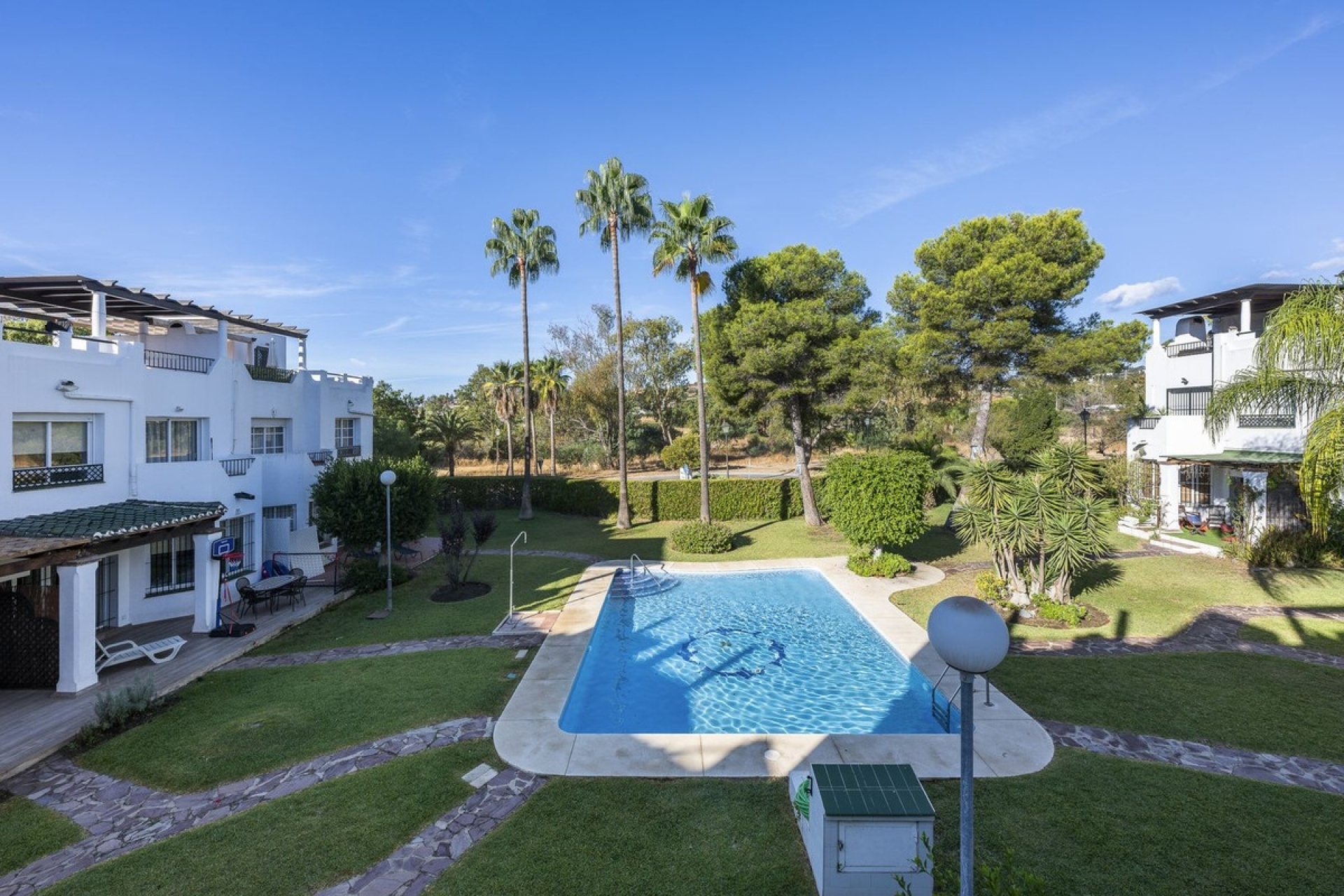 Rynek wtórny - Villa - Marbella - Nueva Andalucía