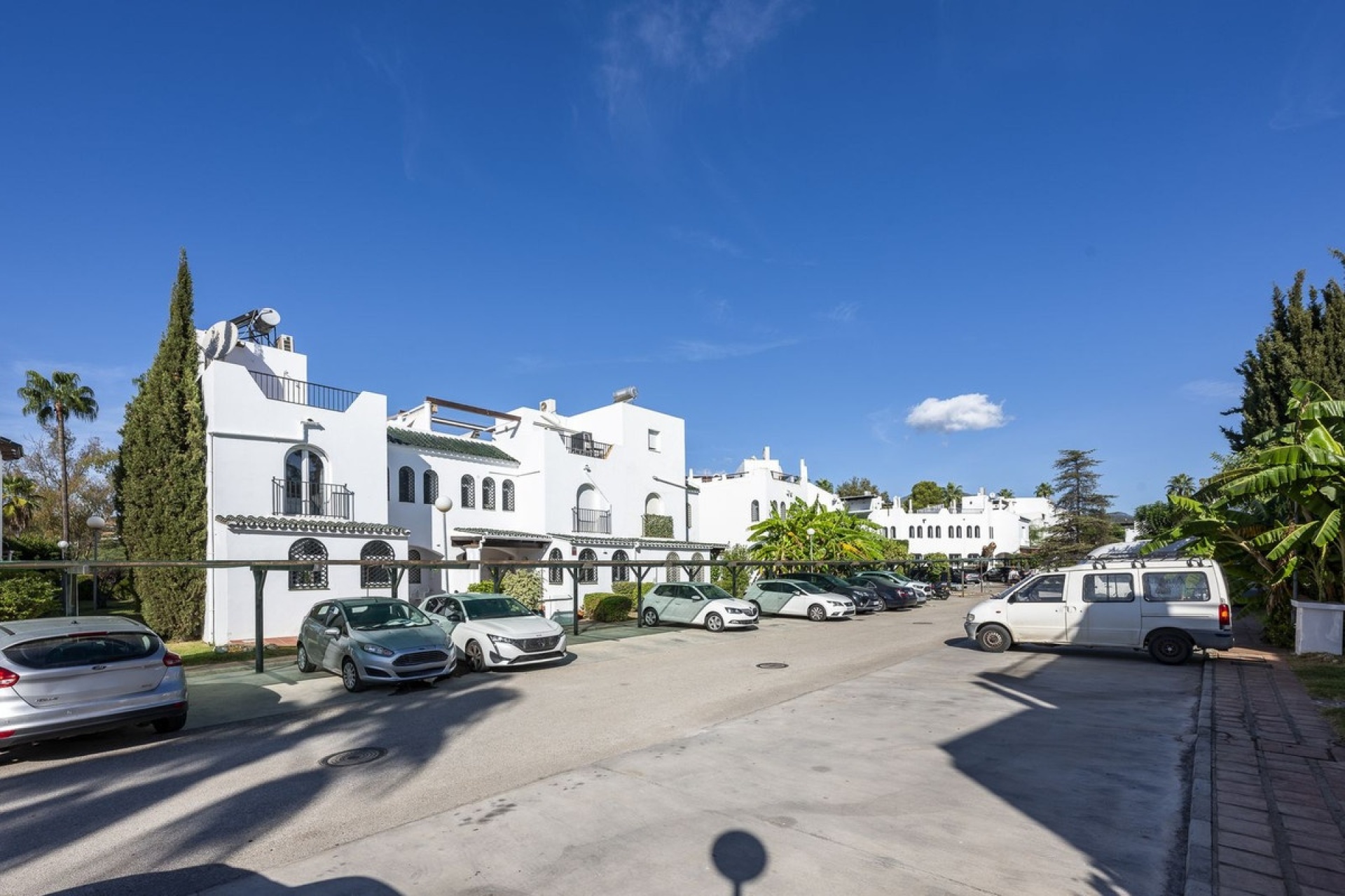 Rynek wtórny - Villa - Marbella - Nueva Andalucía