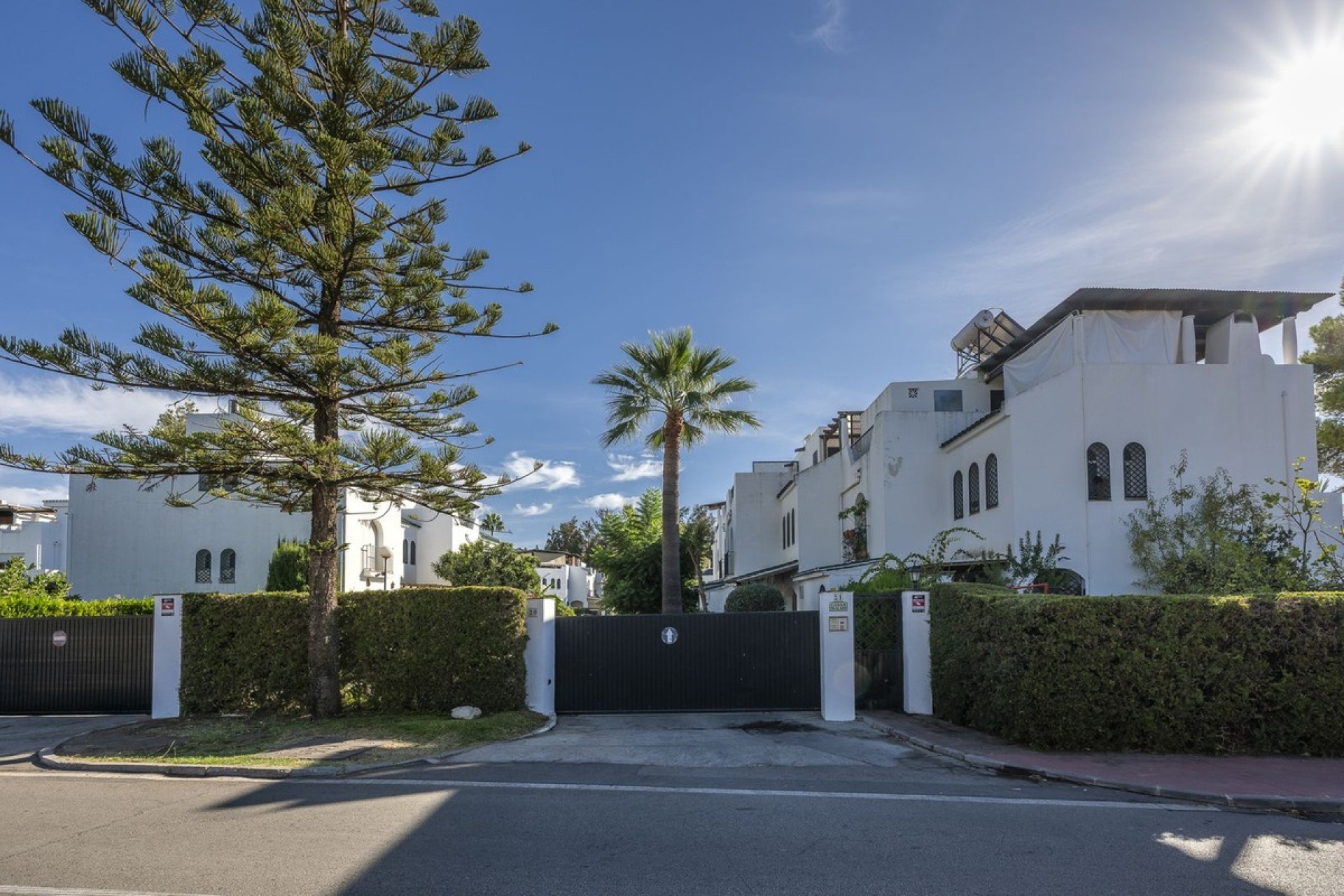 Rynek wtórny - Villa - Marbella - Nueva Andalucía