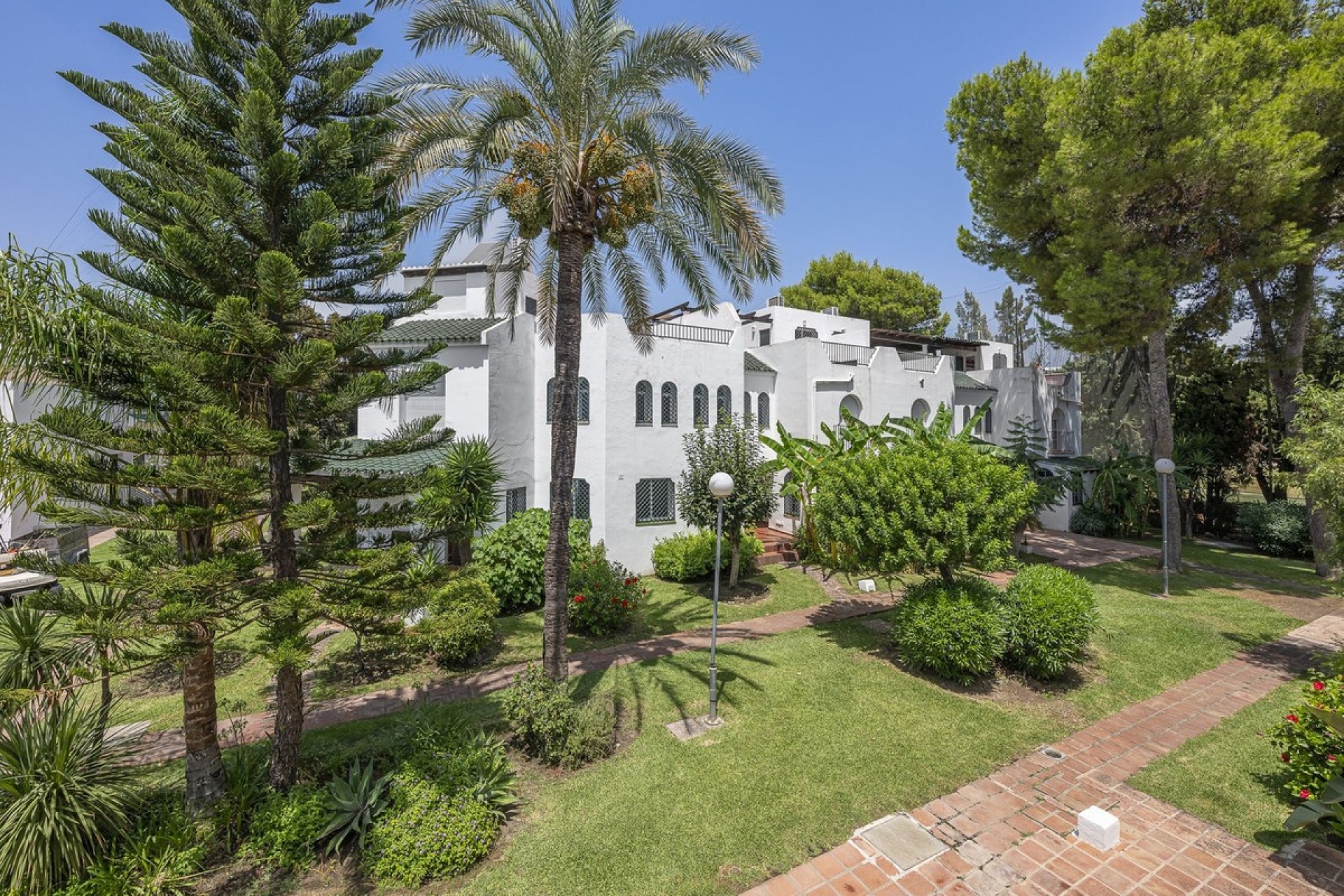 Rynek wtórny - Villa - Marbella - Nueva Andalucía