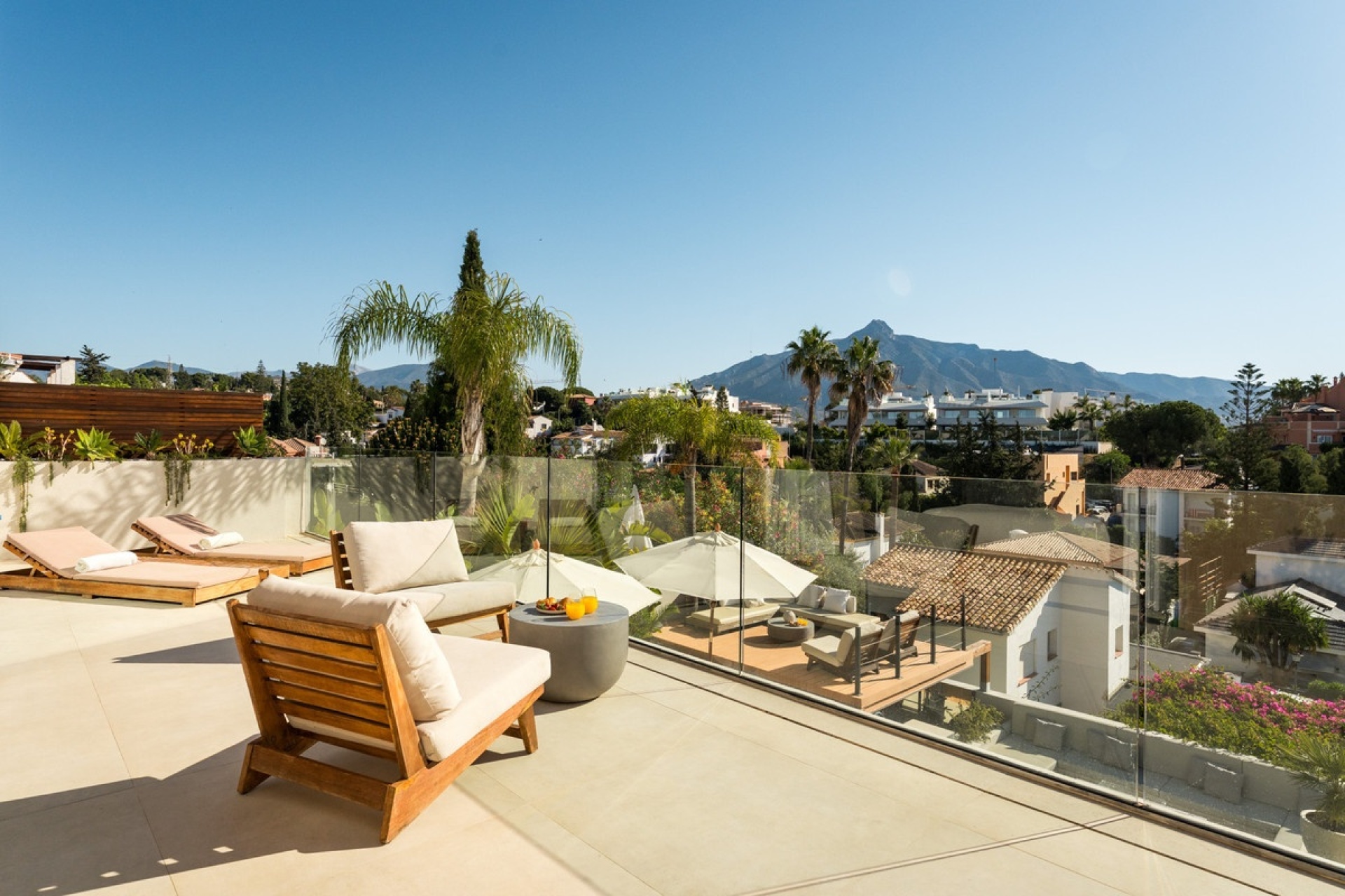 Rynek wtórny - Villa - Marbella - Nueva Andalucía