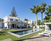 Rynek wtórny - Villa - Marbella - Nueva Andalucía