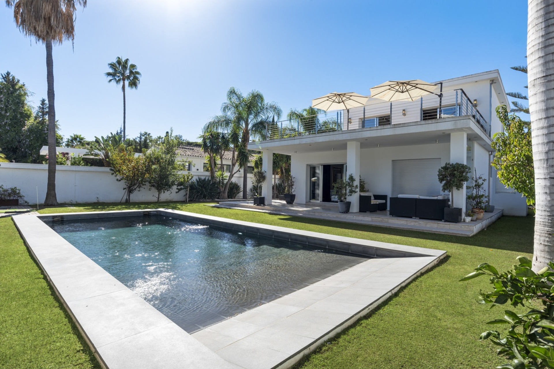 Rynek wtórny - Villa - Marbella - Nueva Andalucía