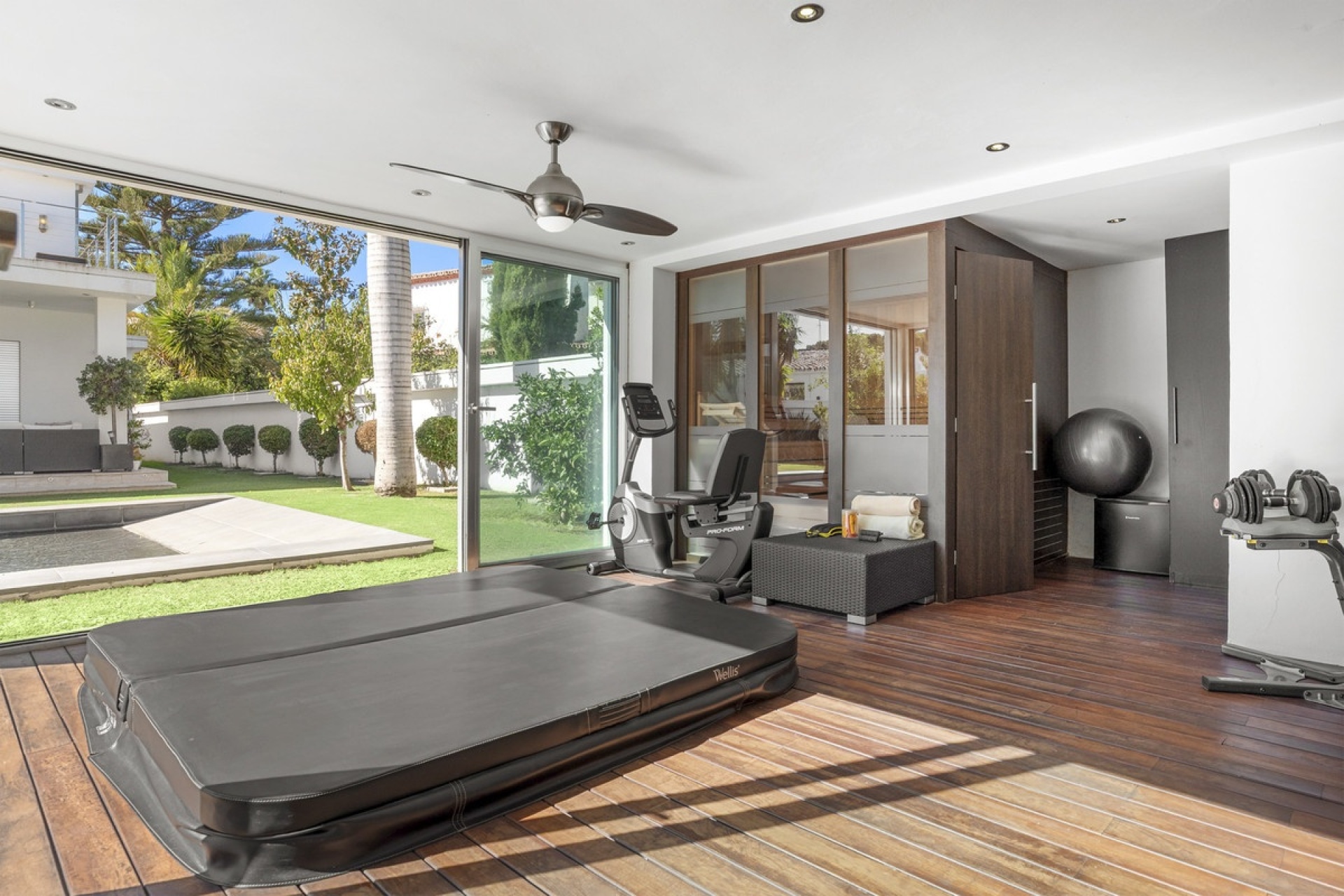 Rynek wtórny - Villa - Marbella - Nueva Andalucía