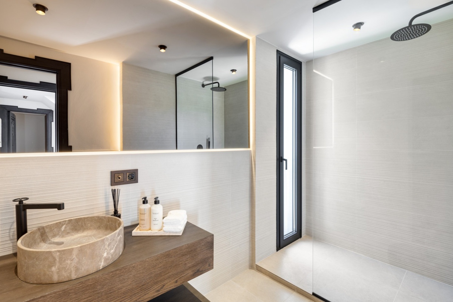Rynek wtórny - Villa - Marbella - Nueva Andalucía