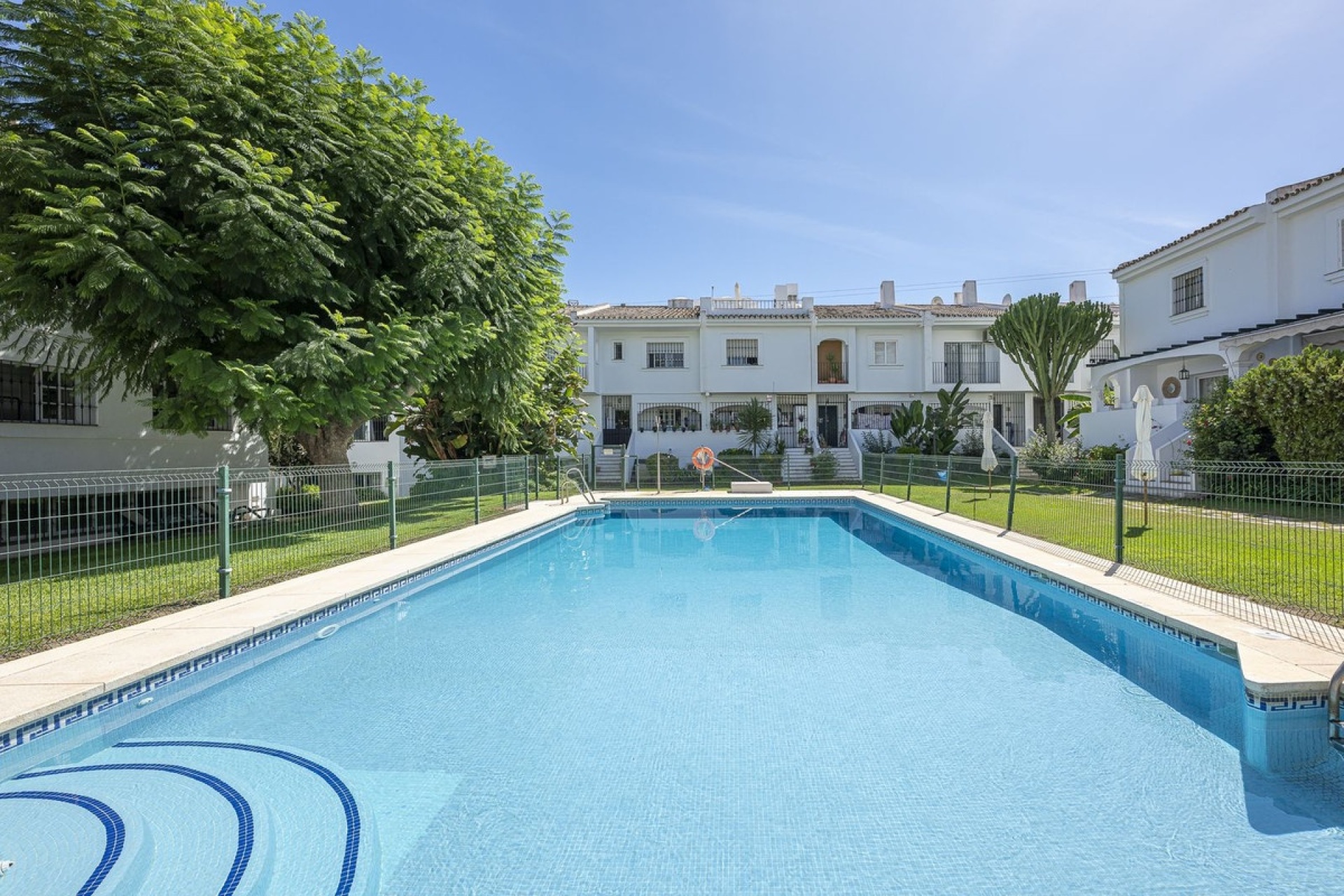 Rynek wtórny - Villa - Marbella - Nueva Andalucía