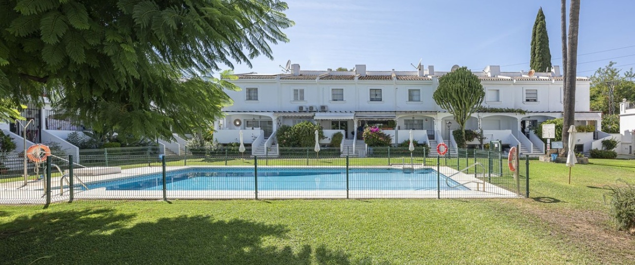 Rynek wtórny - Villa - Marbella - Nueva Andalucía