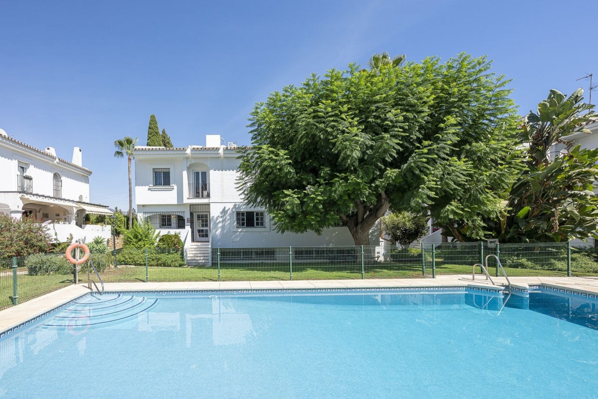 Rynek wtórny - Villa - Marbella - Nueva Andalucía