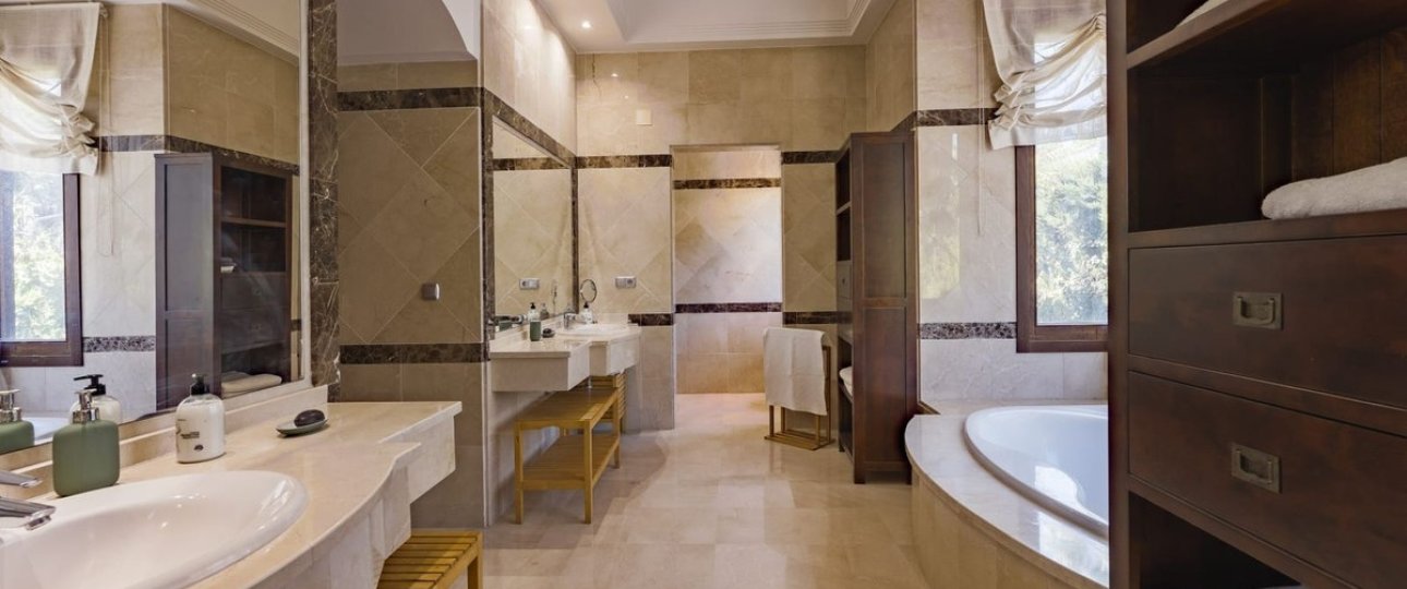 Rynek wtórny - Villa - Marbella - Nueva Andalucía