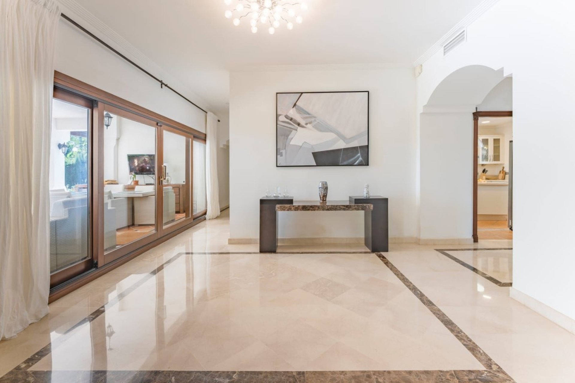 Rynek wtórny - Villa - Marbella - Nueva Andalucía