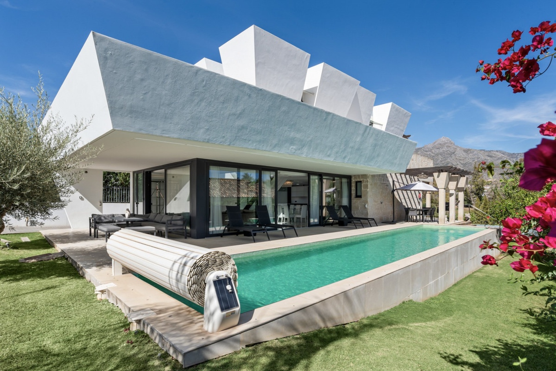 Rynek wtórny - Villa - Marbella - Nueva Andalucía