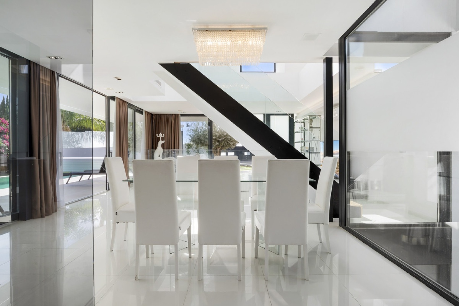 Rynek wtórny - Villa - Marbella - Nueva Andalucía