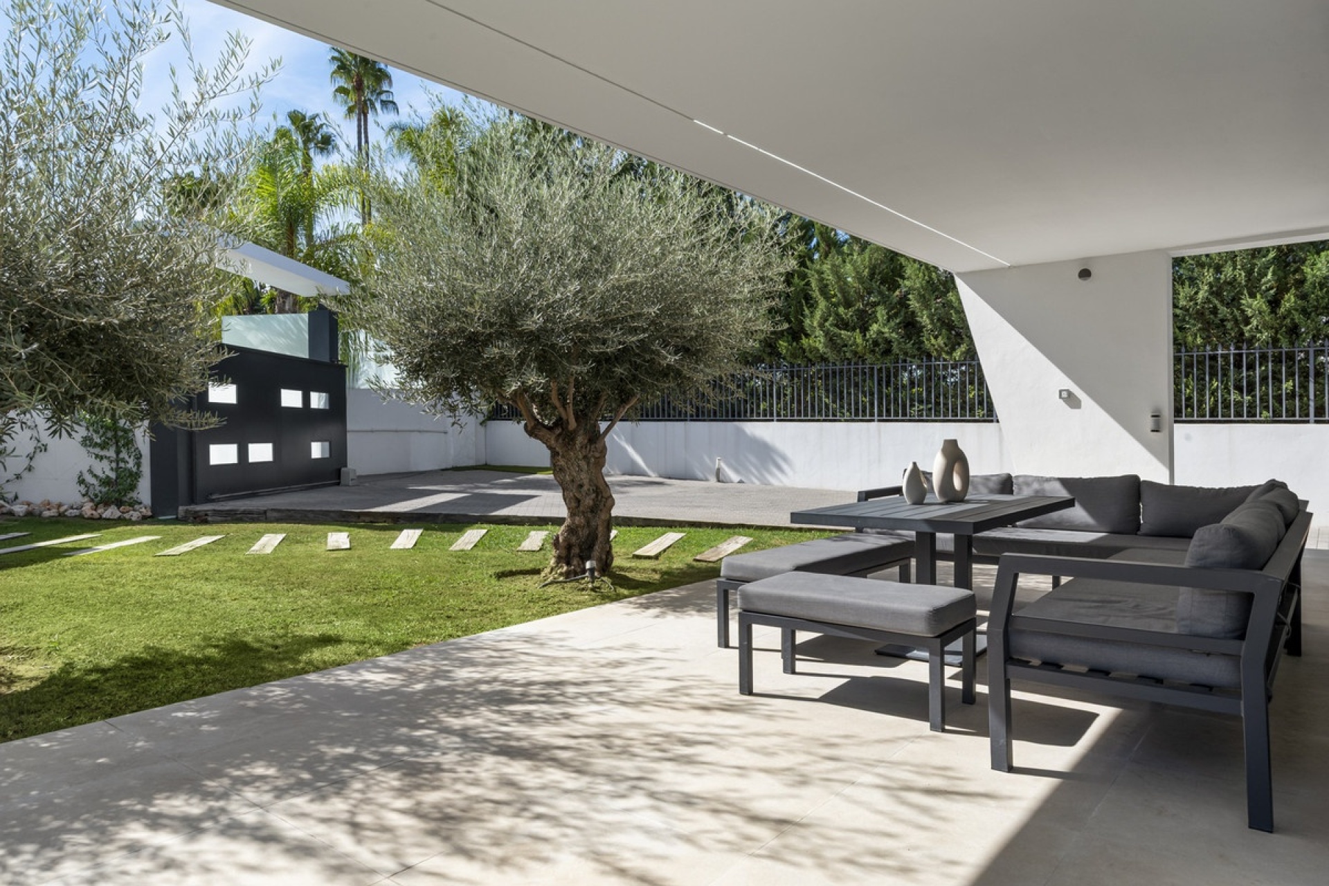 Rynek wtórny - Villa - Marbella - Nueva Andalucía
