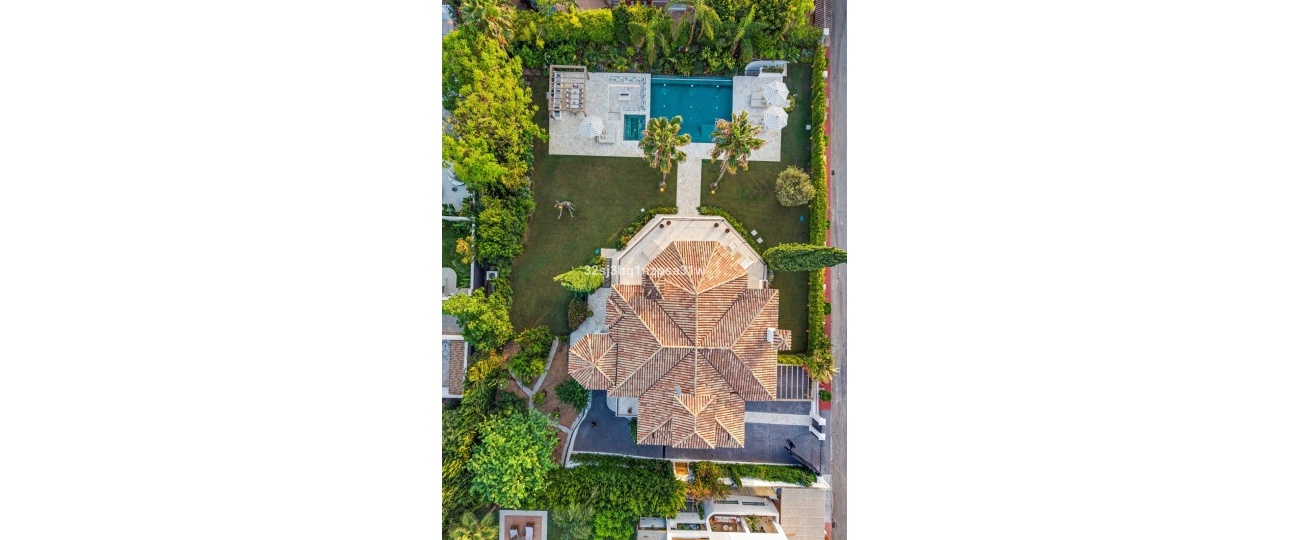 Rynek wtórny - Villa - Marbella - Nueva Andalucía