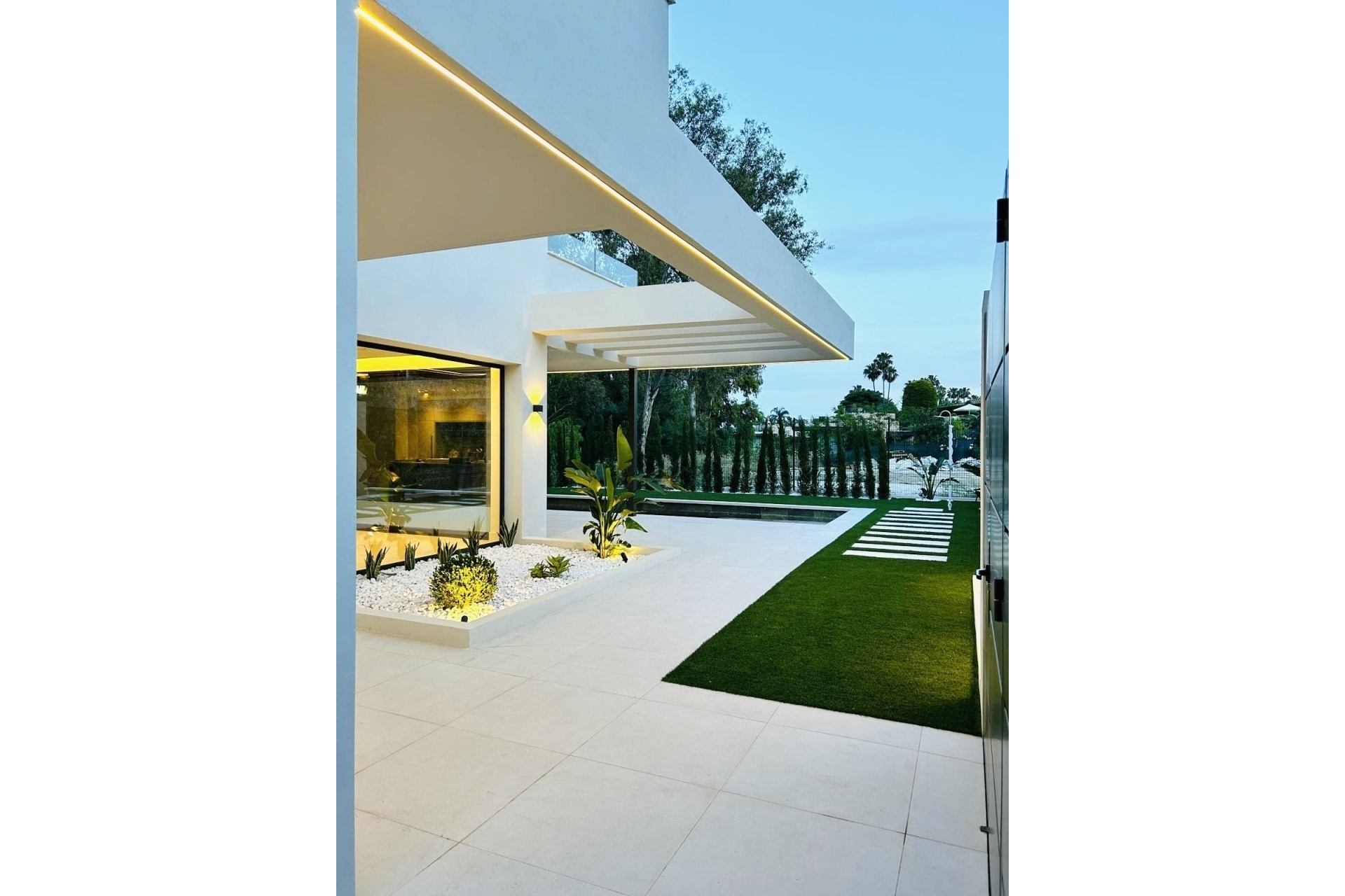 Rynek wtórny - Villa - Marbella - Nueva Andalucía