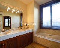 Rynek wtórny - Villa - Marbella - Nueva Andalucía