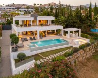 Rynek wtórny - Villa - Marbella - Nueva Andalucía