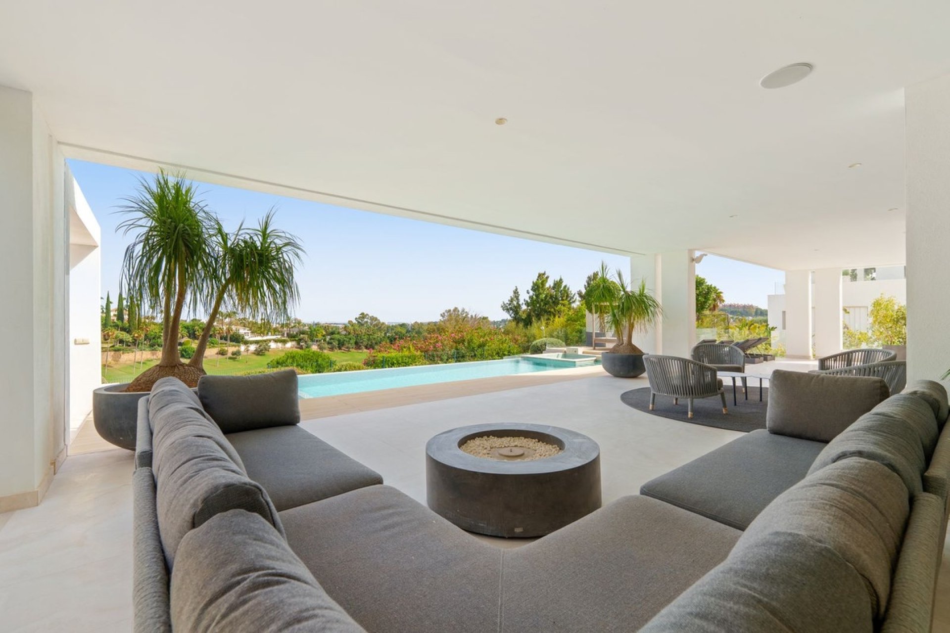 Rynek wtórny - Villa - Marbella - Nueva Andalucía