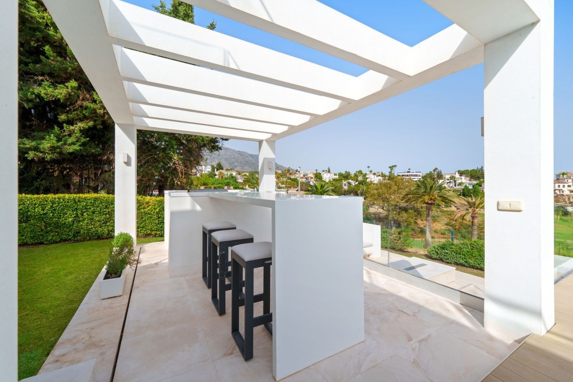 Rynek wtórny - Villa - Marbella - Nueva Andalucía