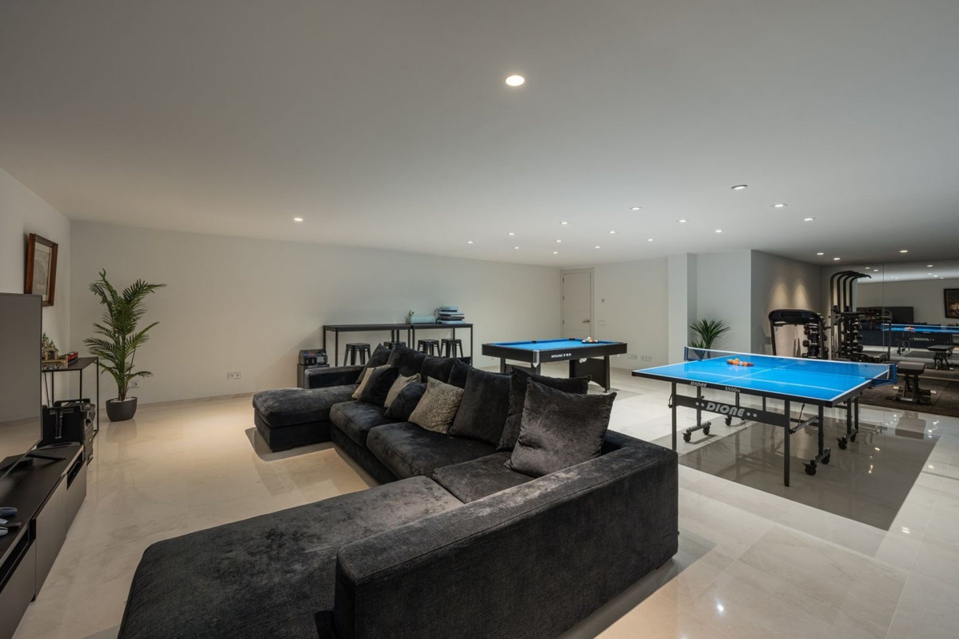 Rynek wtórny - Villa - Marbella - Nueva Andalucía
