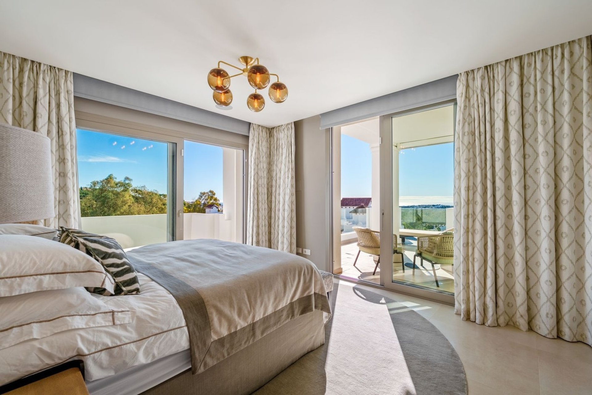 Rynek wtórny - Villa - Marbella - Nueva Andalucía