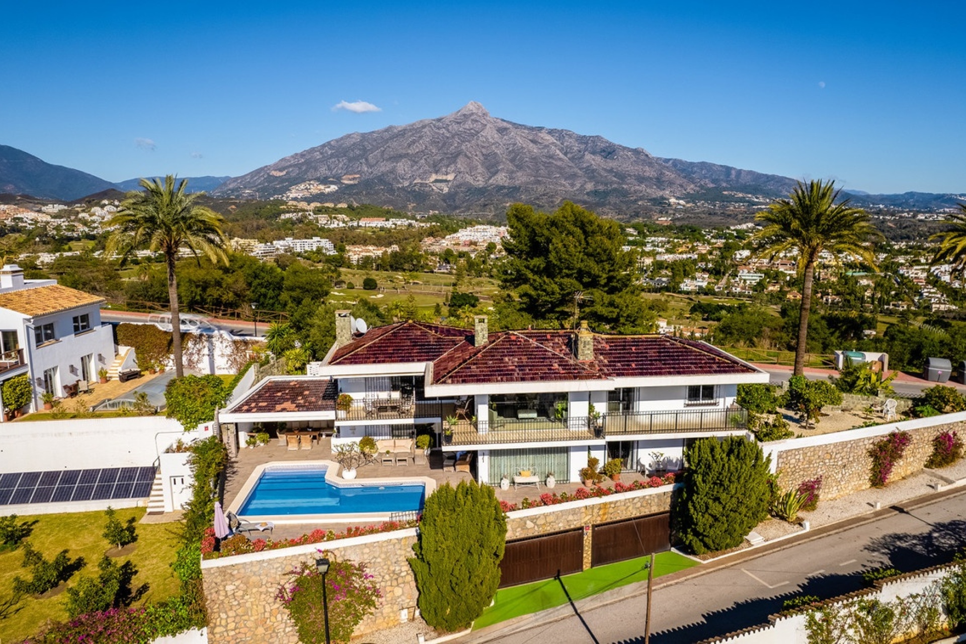 Rynek wtórny - Villa - Marbella - Nueva Andalucía