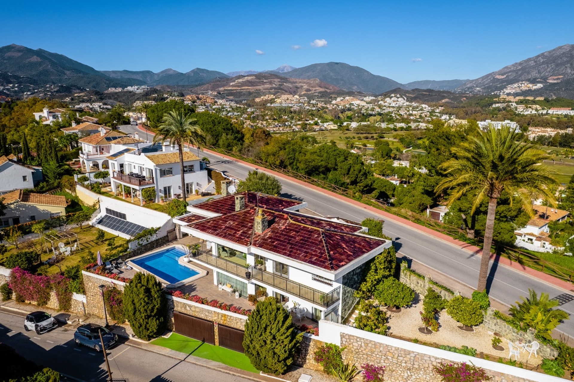 Rynek wtórny - Villa - Marbella - Nueva Andalucía
