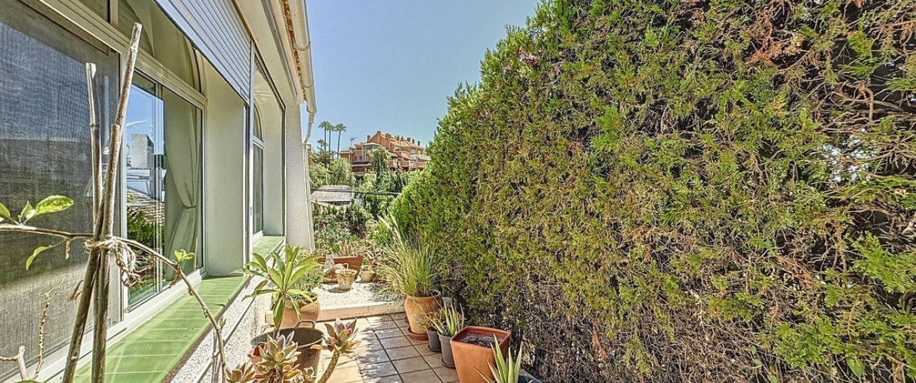 Rynek wtórny - Villa - Marbella - Nueva Andalucía
