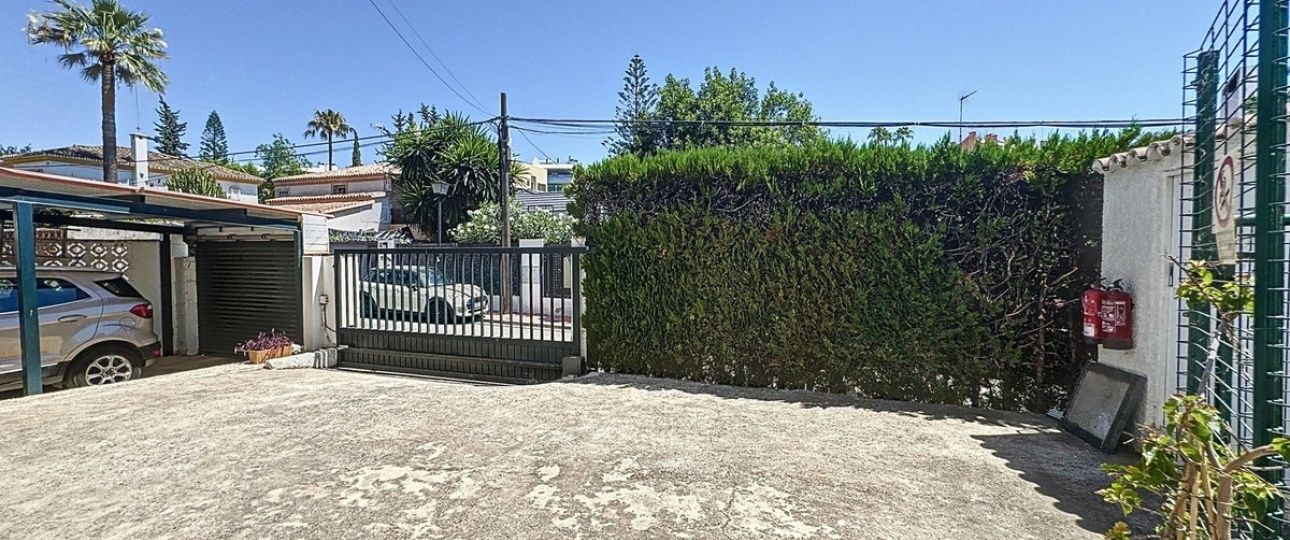 Rynek wtórny - Villa - Marbella - Nueva Andalucía