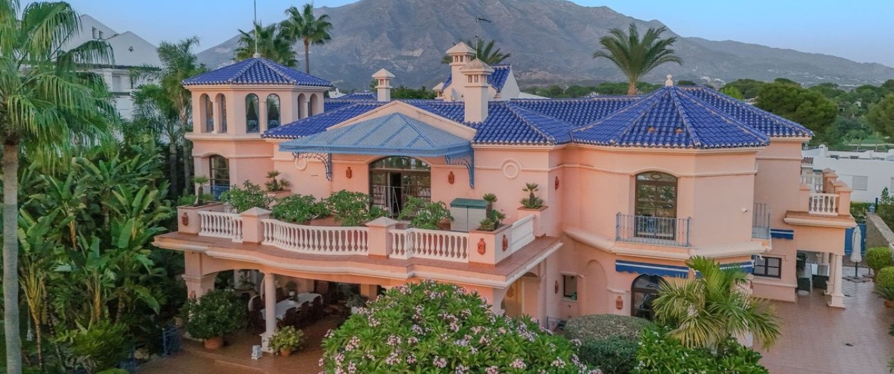 Rynek wtórny - Villa - Marbella - Nueva Andalucía