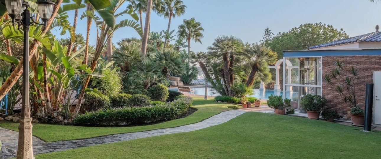 Rynek wtórny - Villa - Marbella - Nueva Andalucía