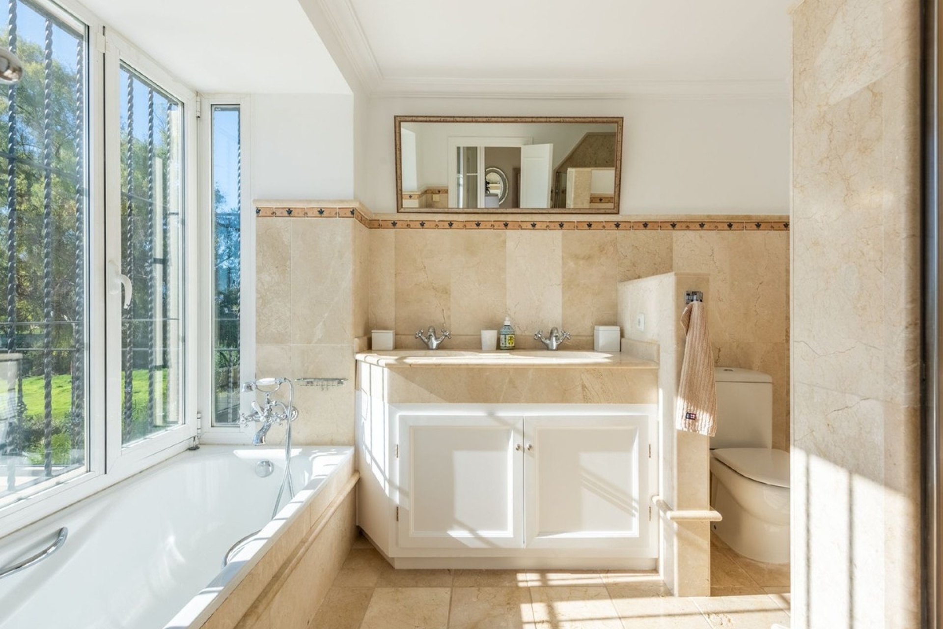 Rynek wtórny - Villa - Marbella - Nueva Andalucía