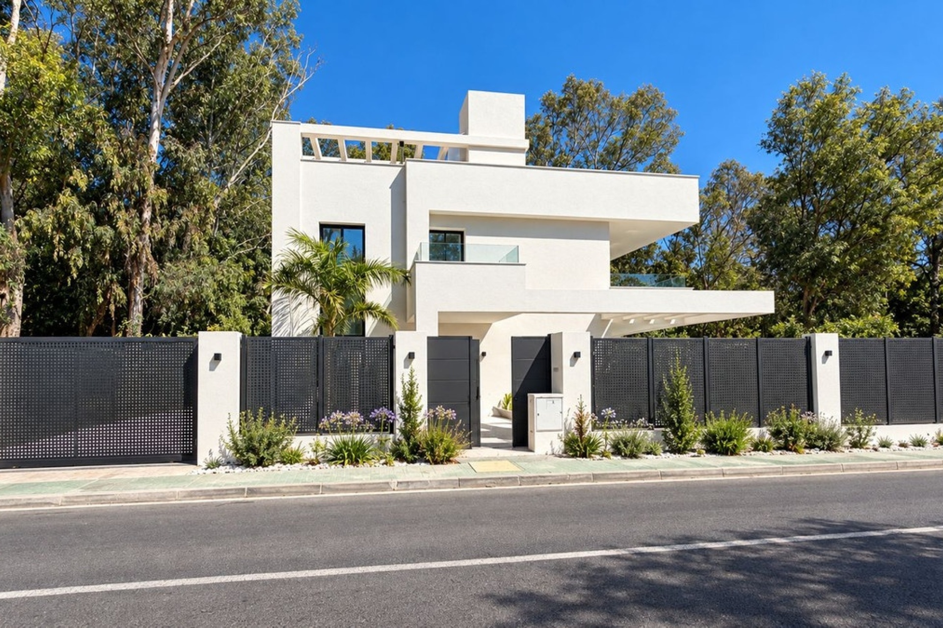 Rynek wtórny - Villa - Marbella - Nueva Andalucía