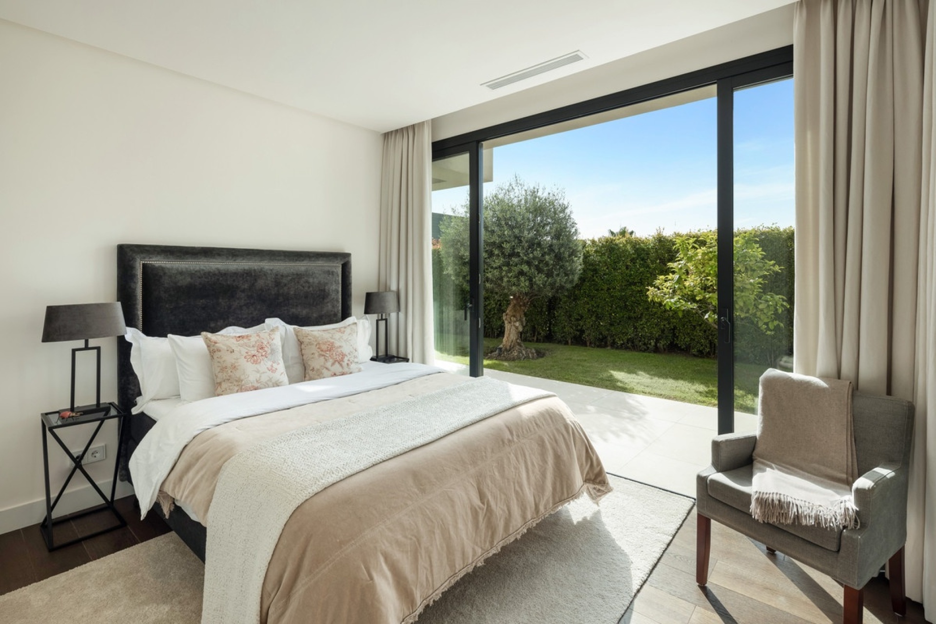 Rynek wtórny - Villa - Marbella - Nueva Andalucía