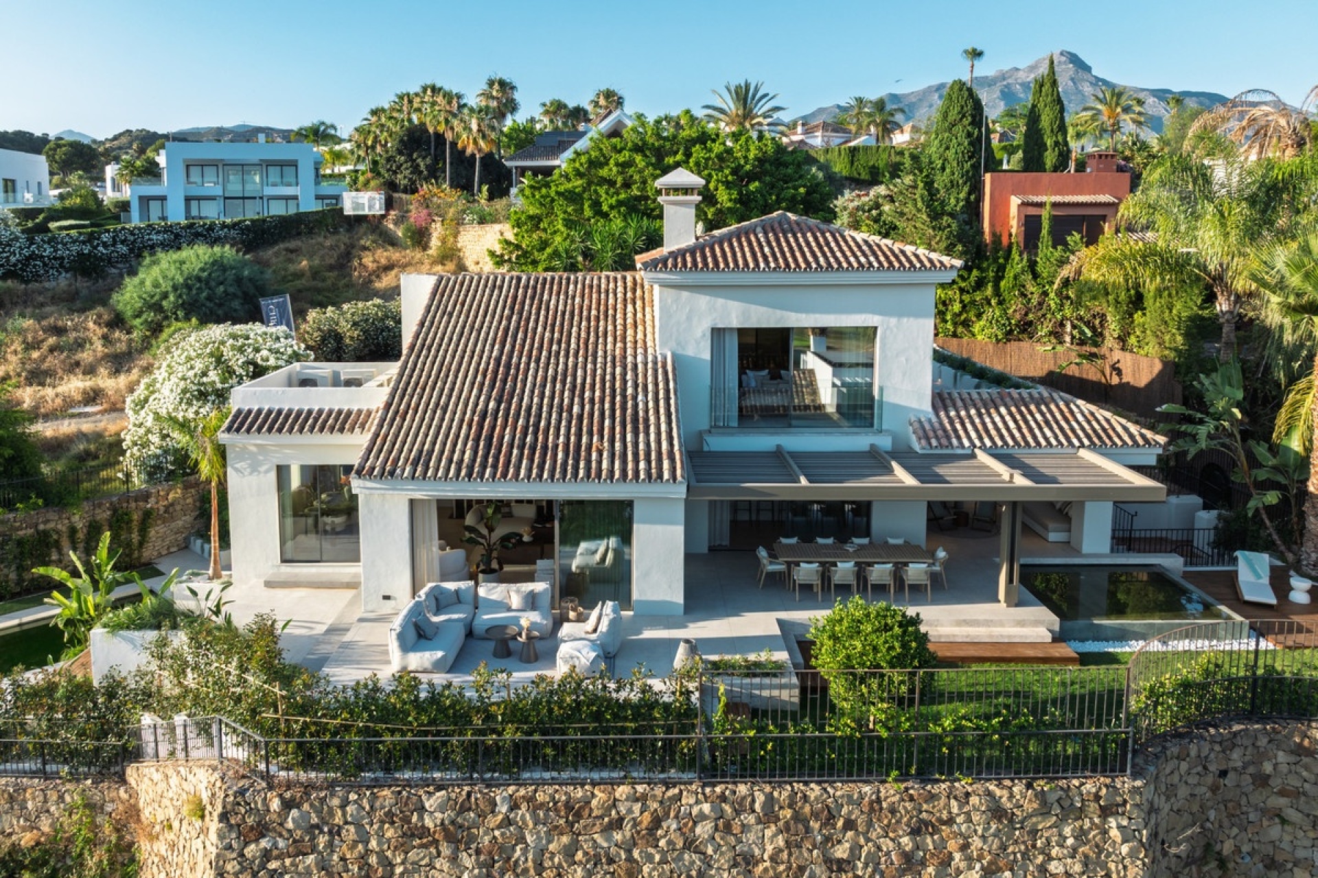 Rynek wtórny - Villa - Marbella - Nueva Andalucía