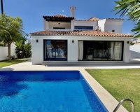 Rynek wtórny - Villa - Marbella - Nueva Andalucía