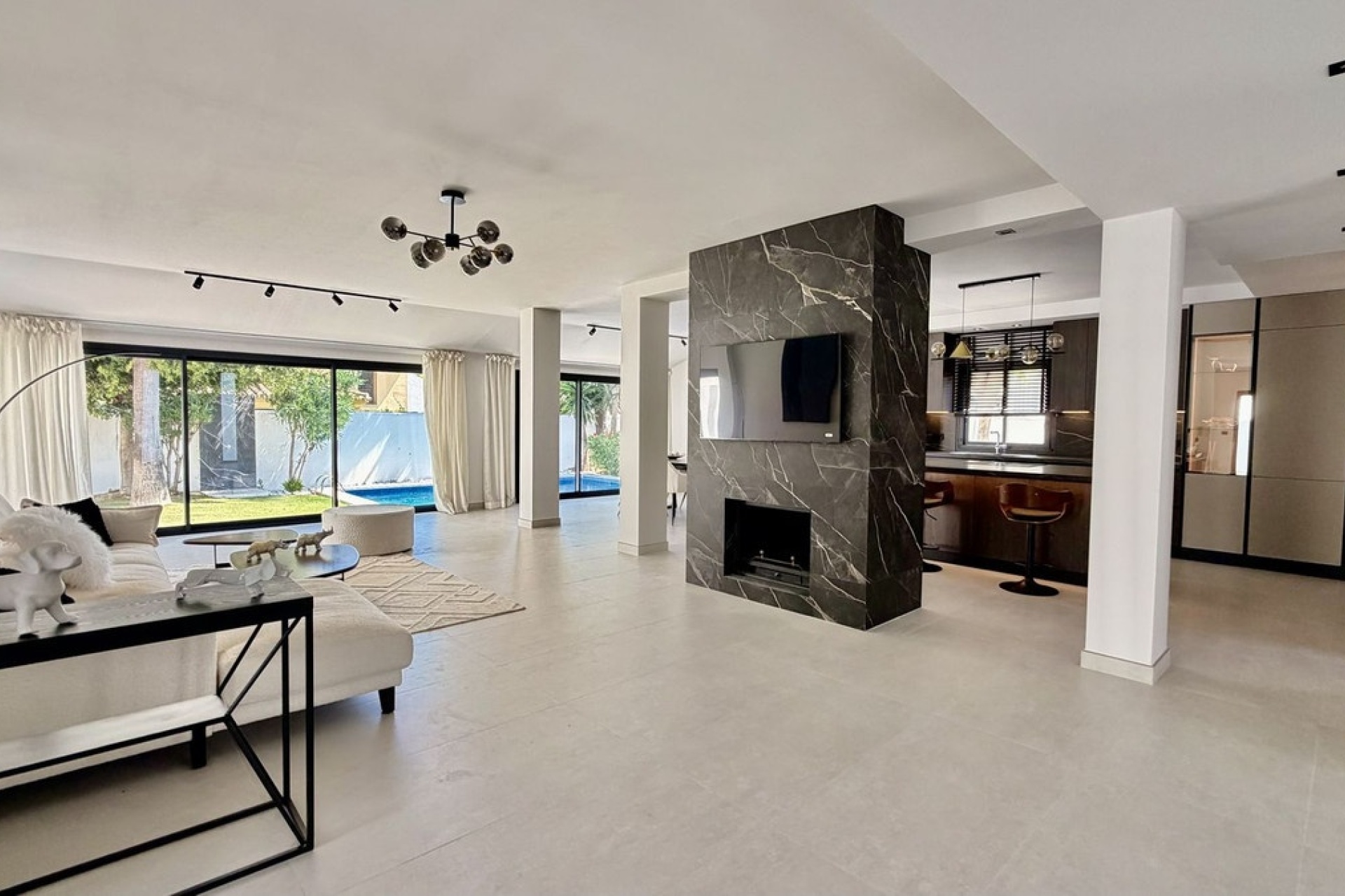 Rynek wtórny - Villa - Marbella - Nueva Andalucía