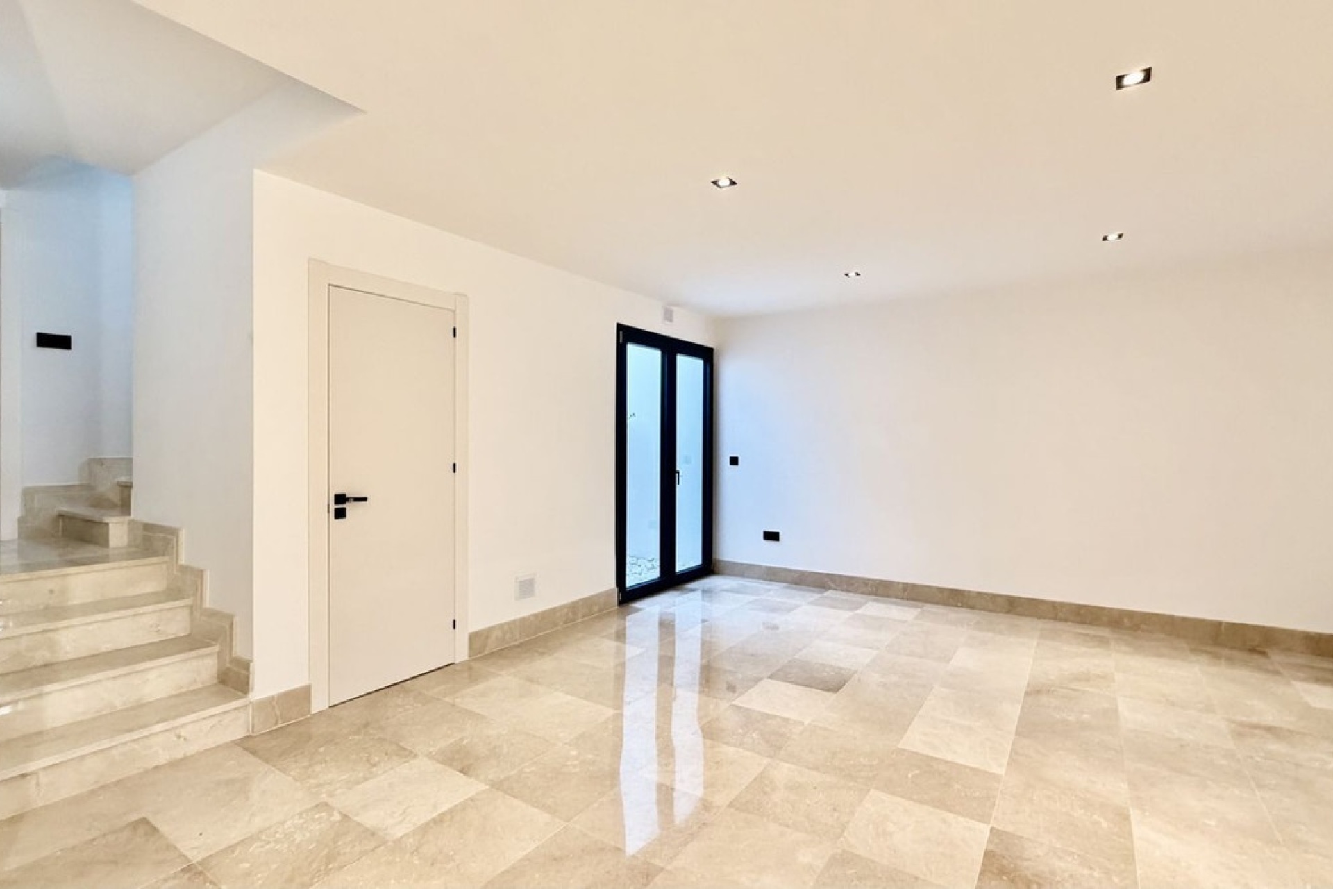 Rynek wtórny - Villa - Marbella - Nueva Andalucía