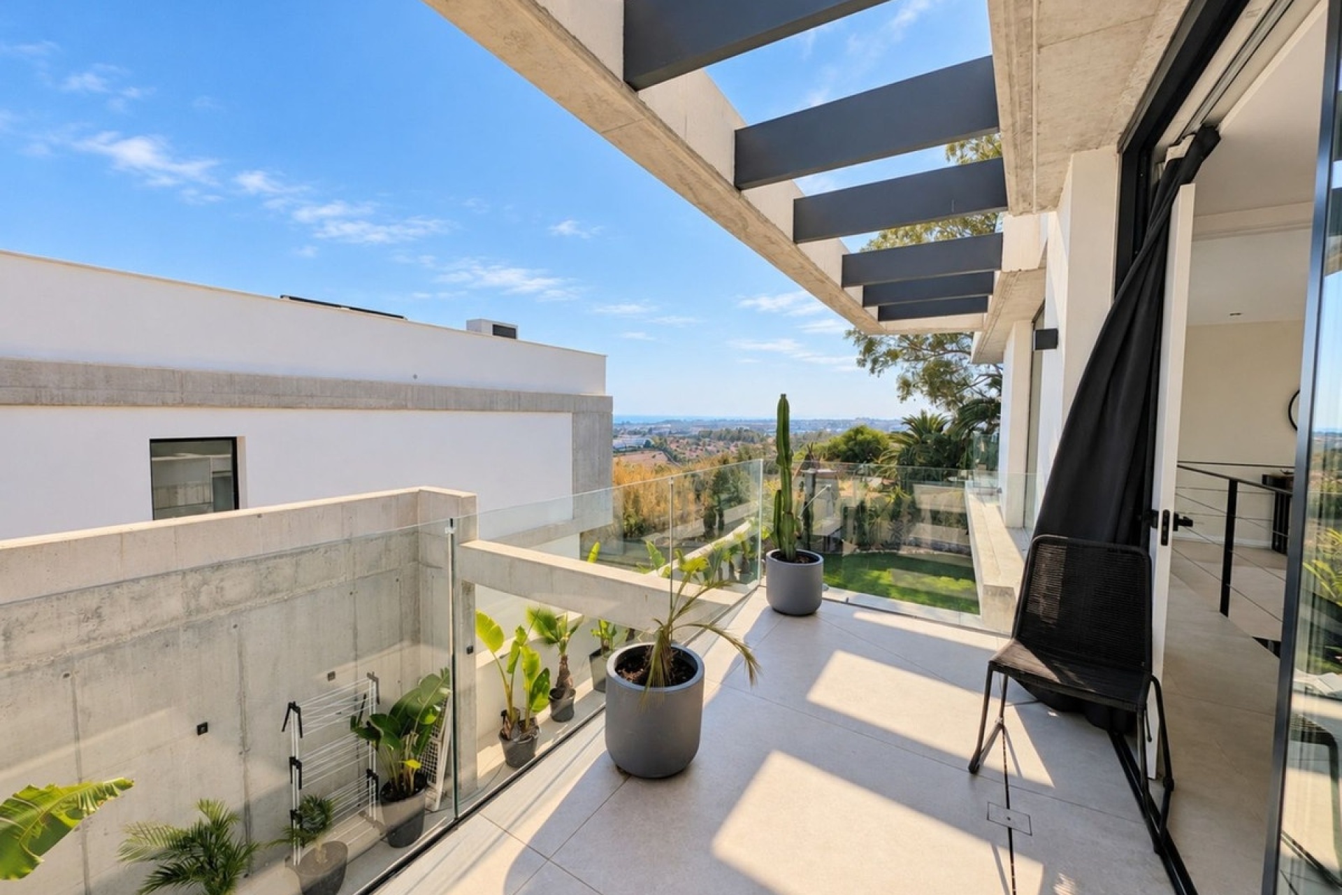Rynek wtórny - Villa - Marbella - Nueva Andalucía