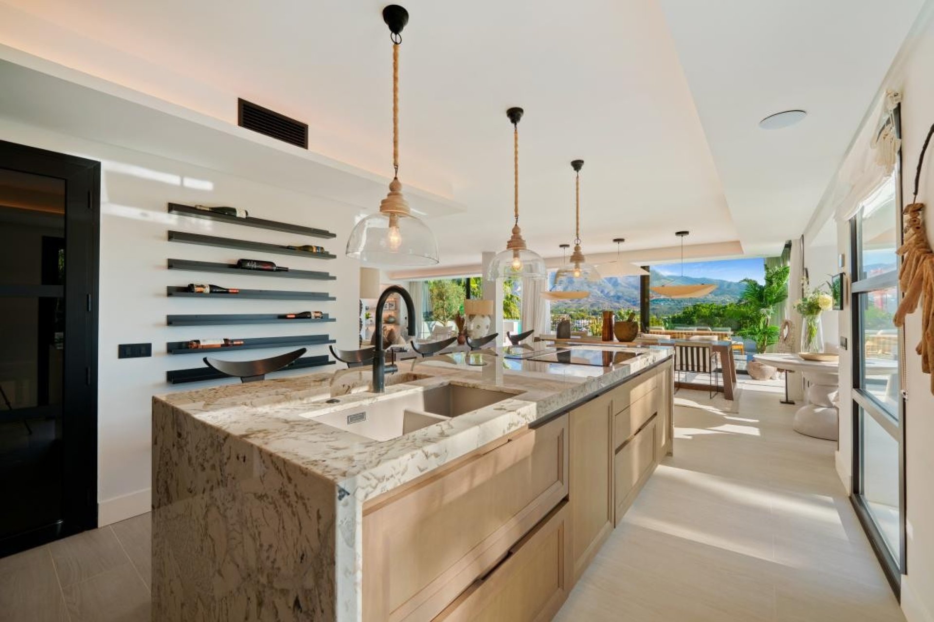 Rynek wtórny - Villa - Marbella - Nueva Andalucía