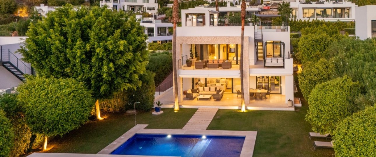 Rynek wtórny - Villa - Marbella - Nueva Andalucía