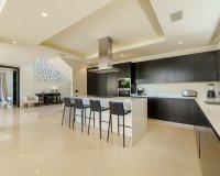 Rynek wtórny - Villa - Marbella - Nueva Andalucía
