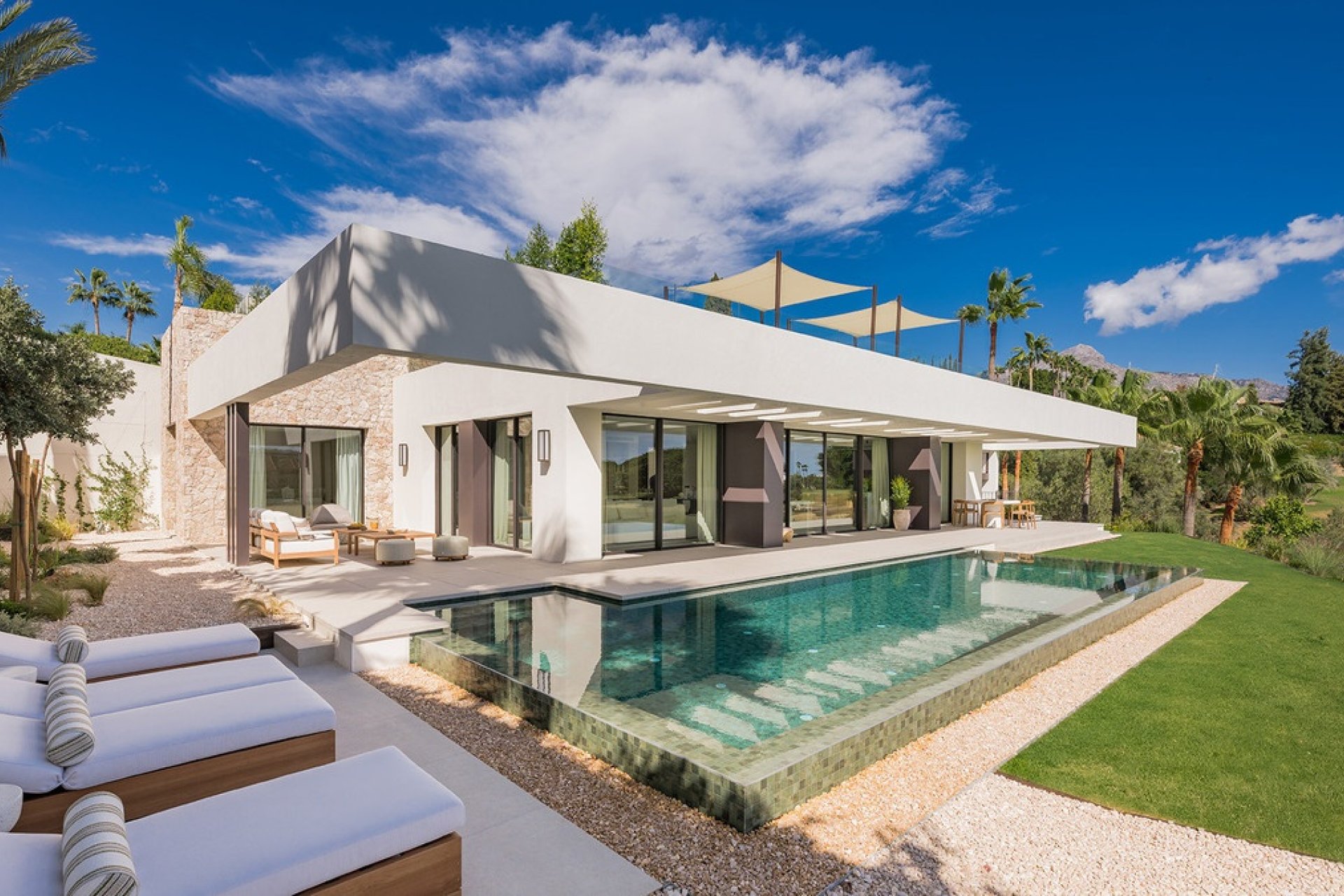 Rynek wtórny - Villa - Marbella - Nueva Andalucía