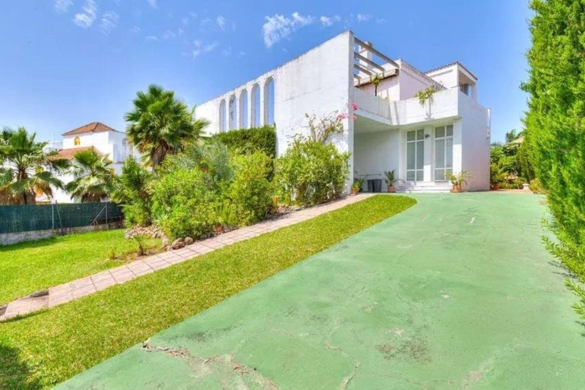 Rynek wtórny - Villa - Marbella - Nueva Andalucía