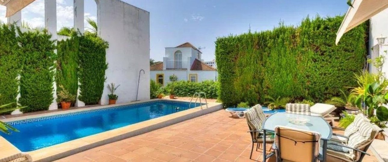 Rynek wtórny - Villa - Marbella - Nueva Andalucía