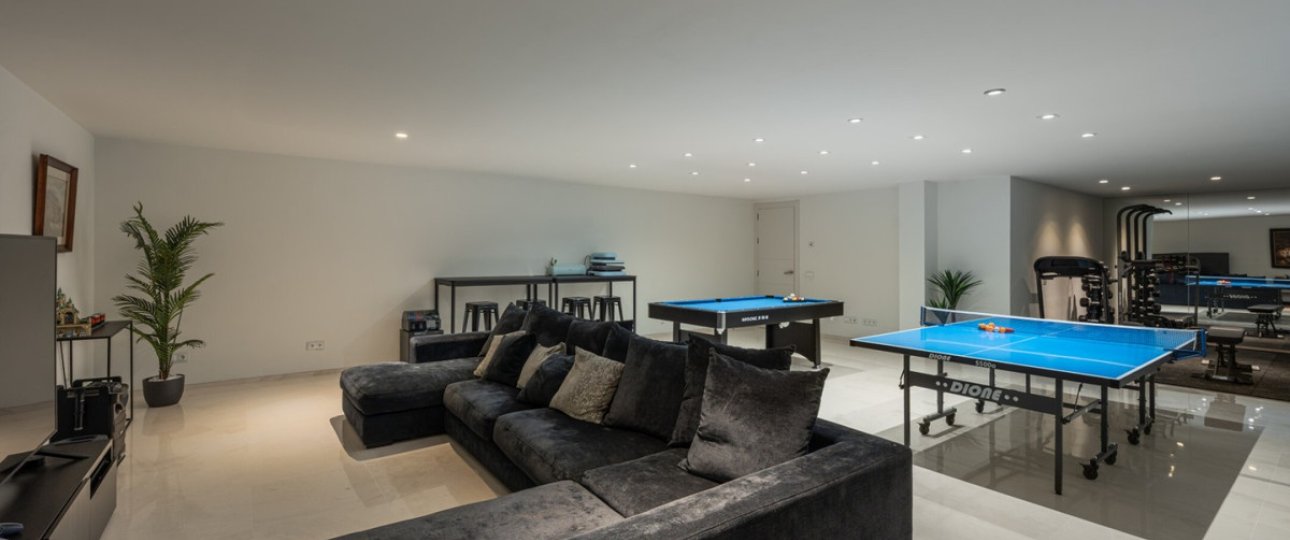 Rynek wtórny - Villa - Marbella - Nueva Andalucía