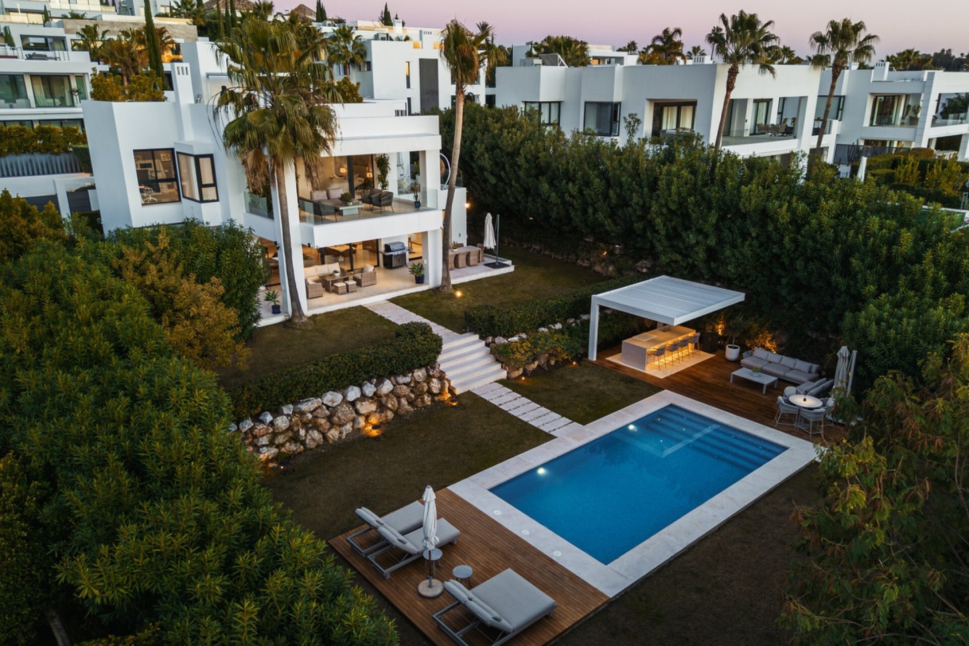 Rynek wtórny - Villa - Marbella - Nueva Andalucía