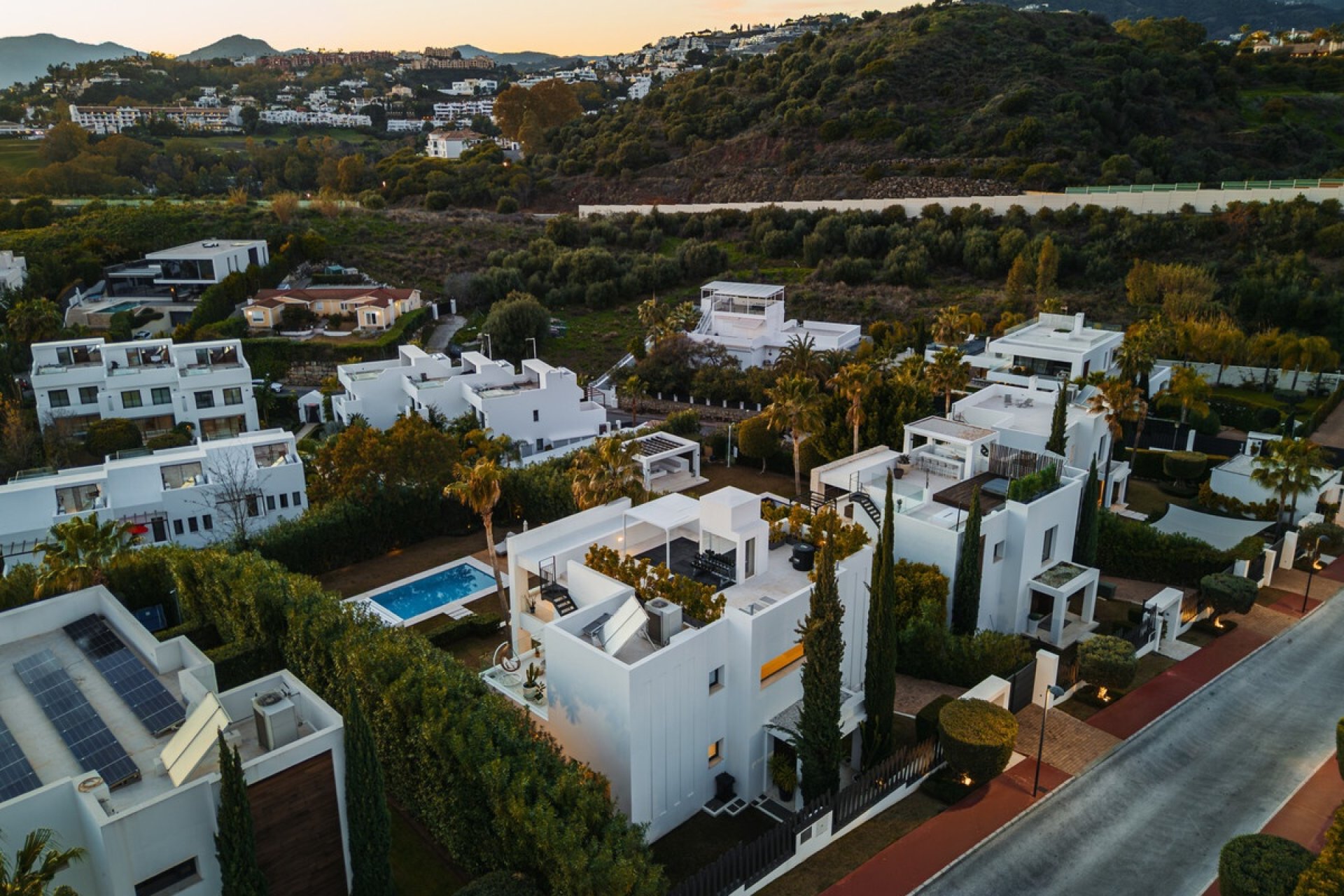 Rynek wtórny - Villa - Marbella - Nueva Andalucía