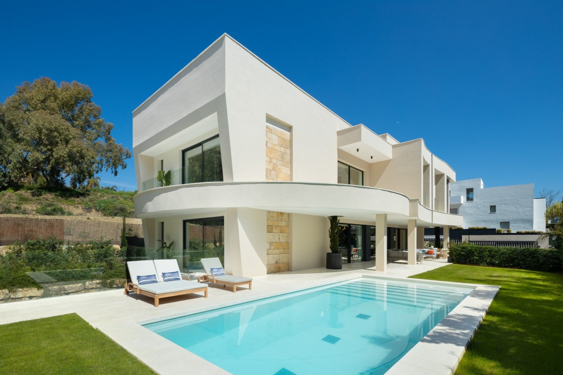Rynek wtórny - Villa - Marbella - Nueva Andalucía