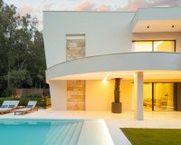 Rynek wtórny - Villa - Marbella - Nueva Andalucía